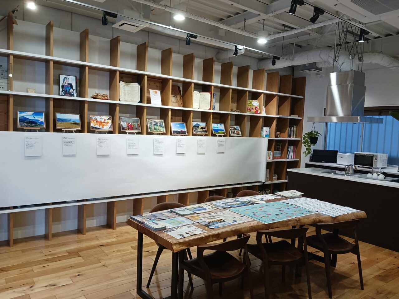 2月13日「八丈島・青ヶ島 台風22•23号復興応援」写真展（幸秀和）